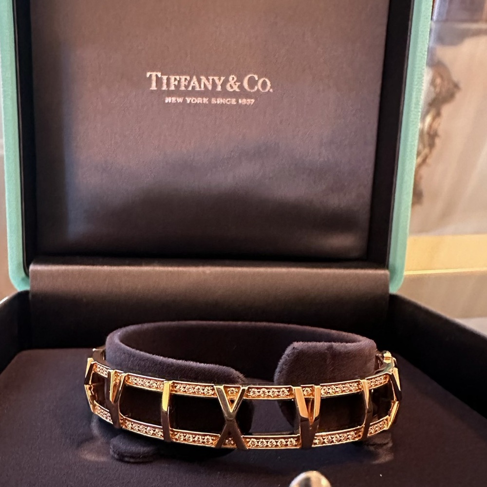 AUTHENTIC Tiffany’s Diamond Atlas X Open Hinged Bangle in Rose Gold, Small ✨